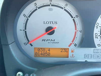 特選中古車 ロータス エリーゼ111S 02年モデル 160ps オールドイングリッシュホワイト 走行14,050km