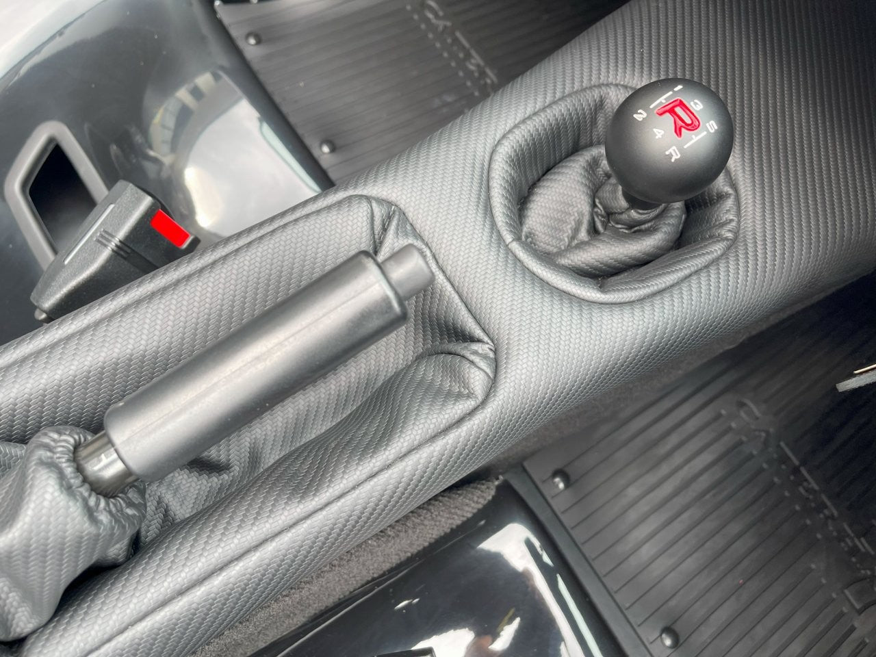 在庫即納　新車未登録　ケータハム セブン170R　アルミレッド