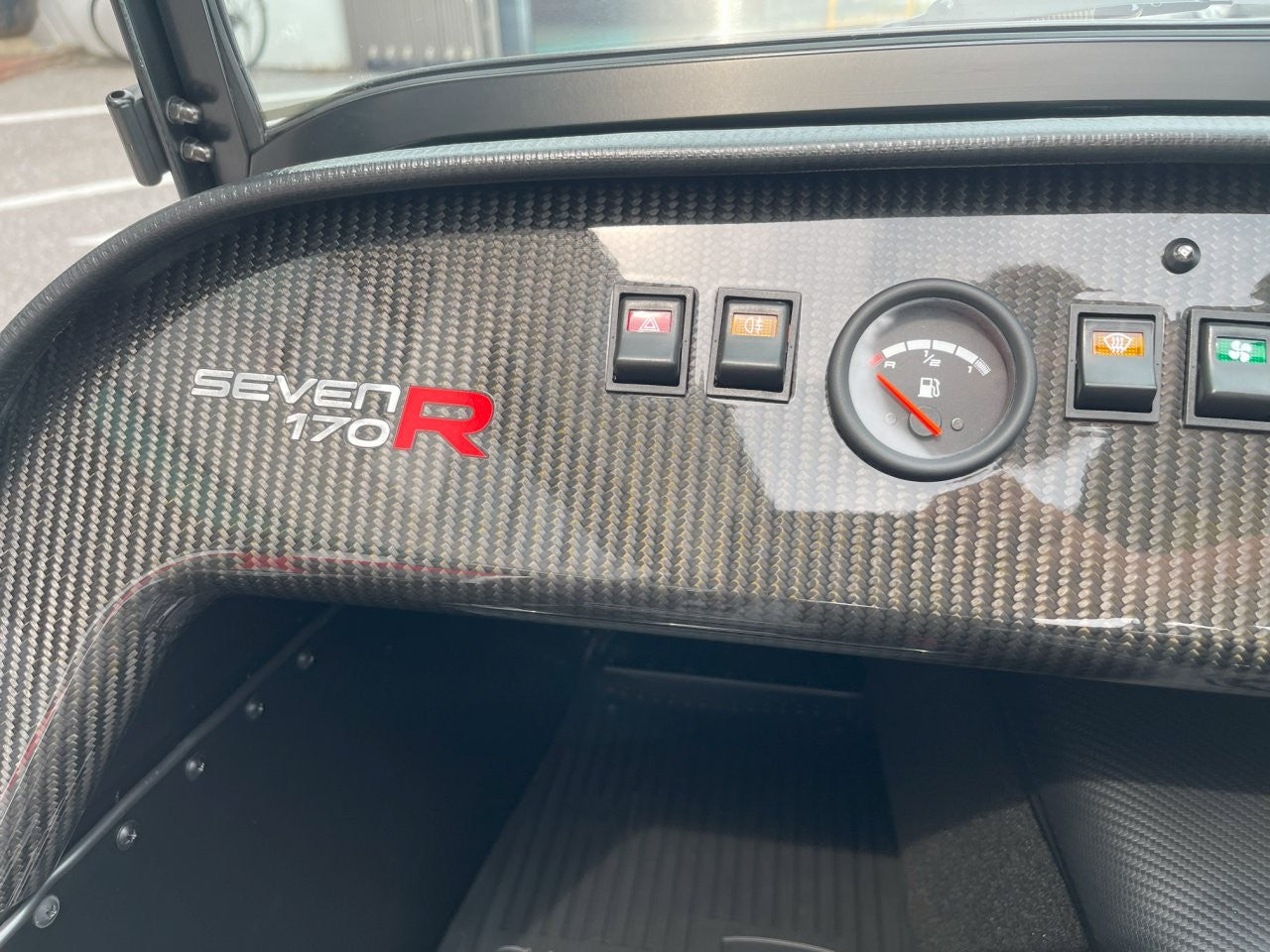 在庫即納　新車未登録　ケータハム セブン170R　アルミレッド