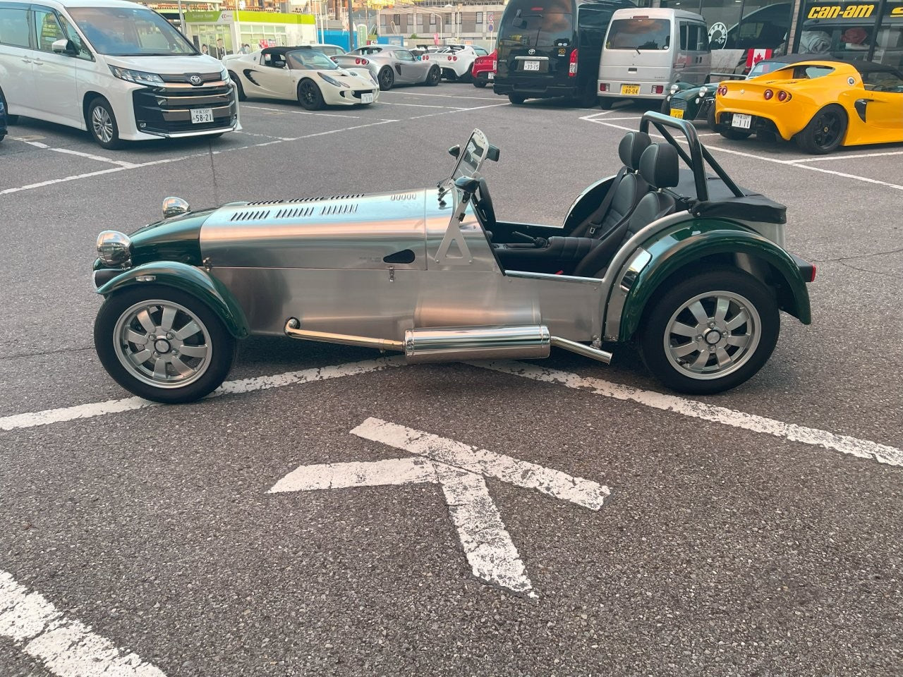 在庫即納　新車未登録　ケータハム セブン170S　アルミグリーン