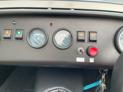 在庫即納　新車未登録　ケータハム セブン170S　アルミイエロー