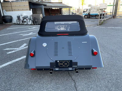 新古車 正規ディーラー車 MORGAN Plus Four AT (モーガン プラスフォー) クラシックグレー
