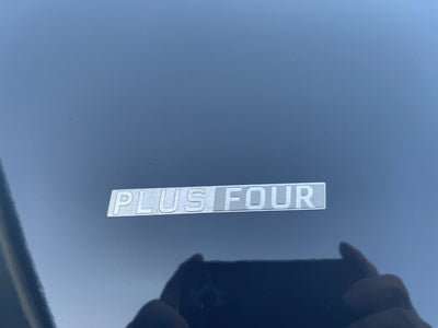 新古車 正規ディーラー車 MORGAN Plus Four AT (モーガン プラスフォー) クラシックグレー