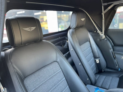 新古車 正規ディーラー車 MORGAN Plus Four AT (モーガン プラスフォー) クラシックグレー