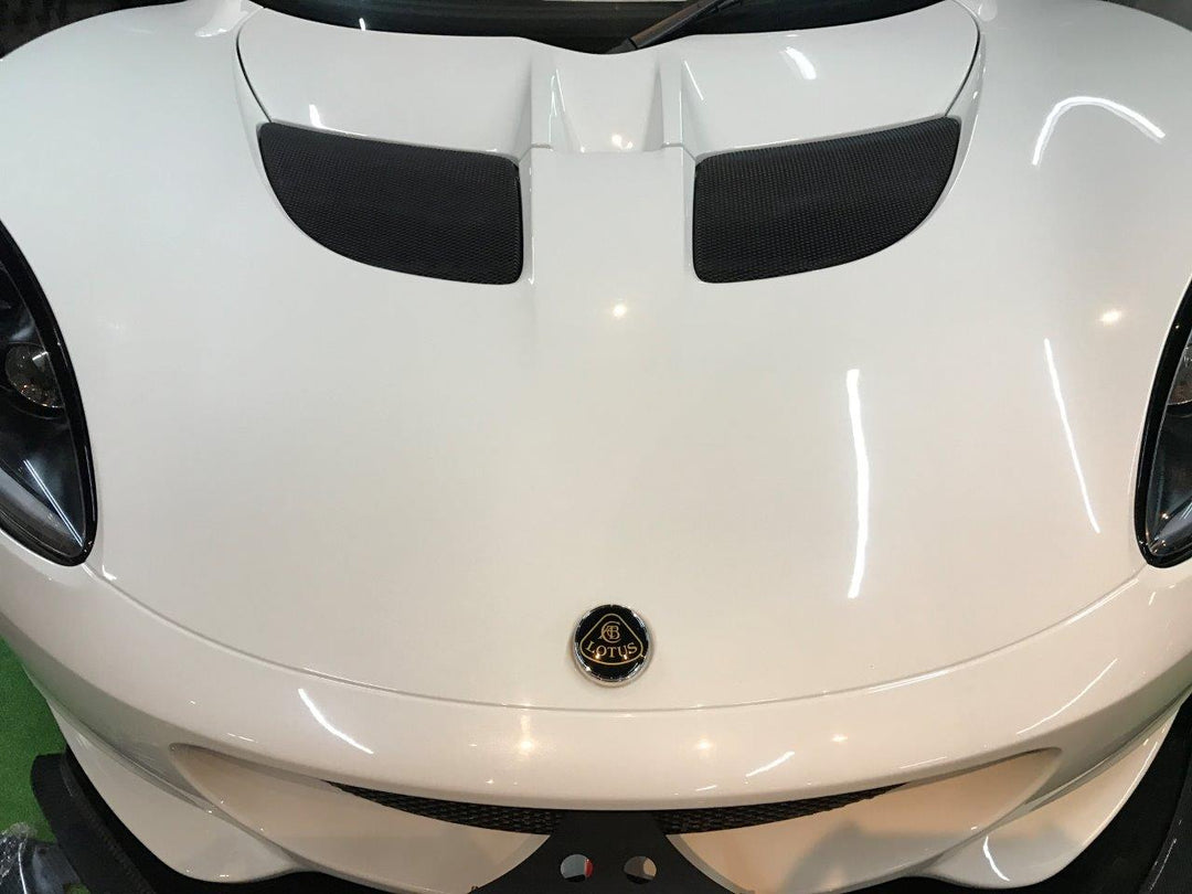 LOTUS ロータス ノーズバッジ 七宝焼き ブラック・ゴールド 旧
