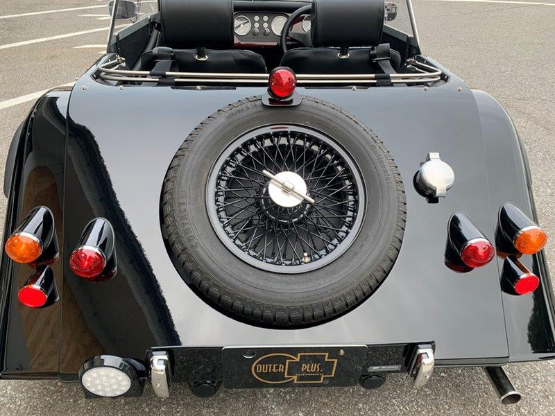 新車未登録 正規ディーラー車 MORGAN 4/4 (モーガン フォーフォー) スポーツブラック NO.11
