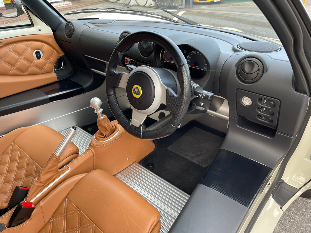 SOLD OUT 特選中古車 ロータス エリーゼS ネオクラシックエディション