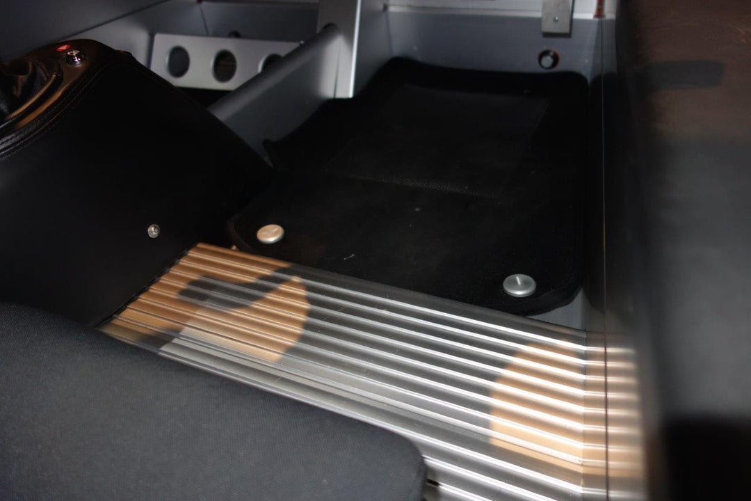 週末値引ロータスエリーゼ　S1用　　フロアマット 週末値引ロータスエリーゼS1用フロアマット